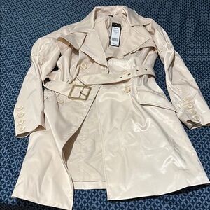 Elegant Cream Women's Trench Coat Bebe New